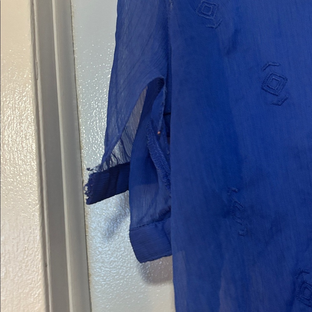 Old Navy Royal Blue Sheer Blouse - Picture 5 of 10